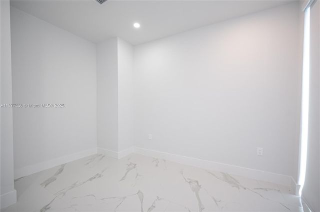 238NW 2nd St 5, Florida City, FL 33034