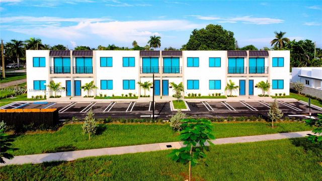 238NW 2nd St 5, Florida City, FL 33034