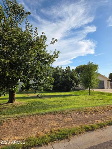 4201 W WALTANN Lane, Phoenix, AZ 85053