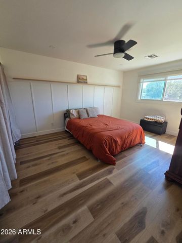 4201 W WALTANN Lane, Phoenix, AZ 85053