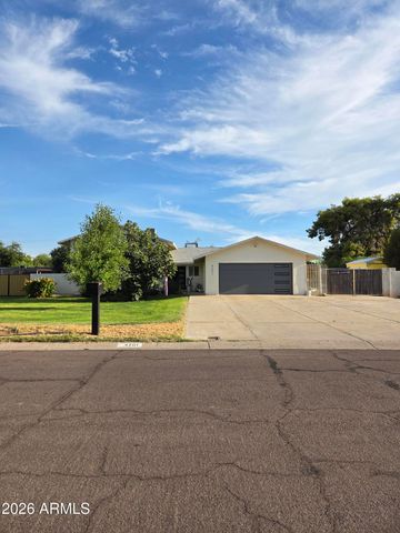 4201 W WALTANN Lane, Phoenix, AZ 85053