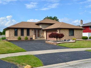 2926 195th Street, Lynwood, IL 60411
