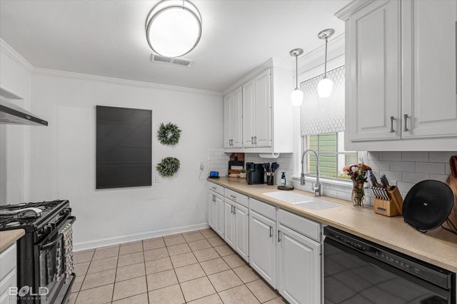 528 Slattery Boulevard, Shreveport, LA 71104