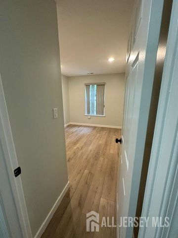 1204 Commons Drive 4, East Brunswick, NJ 08816