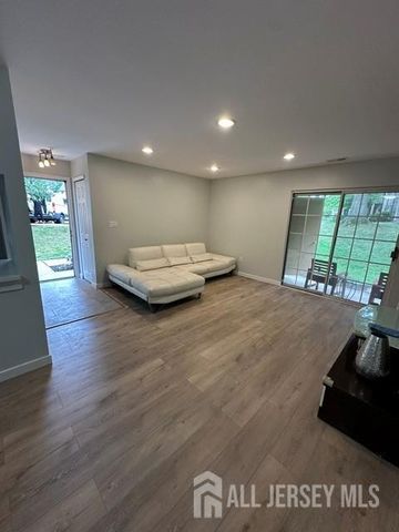 1204 Commons Drive 4, East Brunswick, NJ 08816