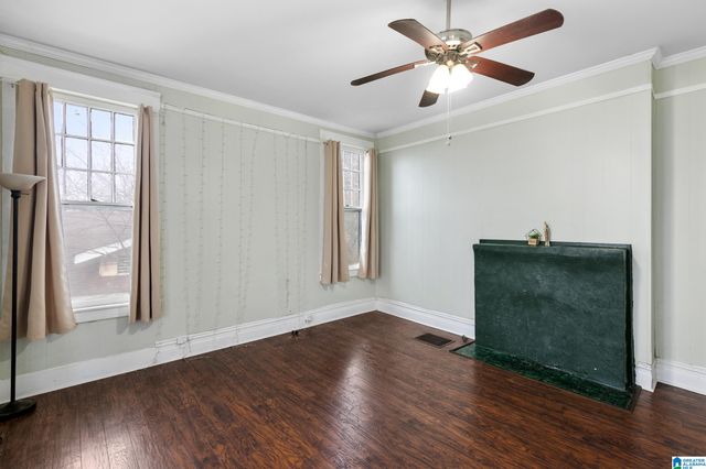 318 8TH TERRACE W, Birmingham, AL 35204