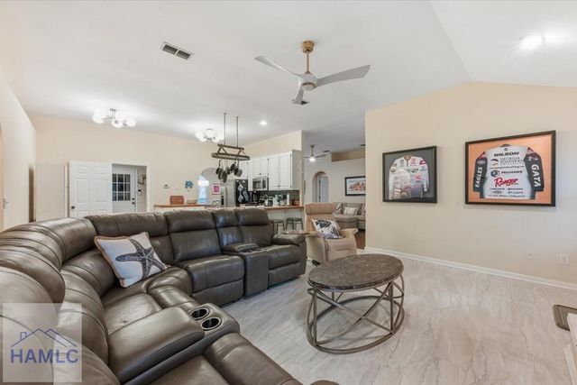 195 Brittany Court, Richmond Hill, GA 31324