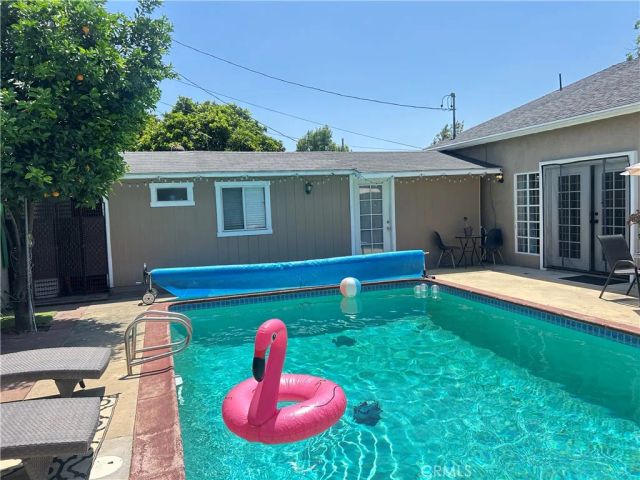 8018 Matilija, Panorama City, CA 91402