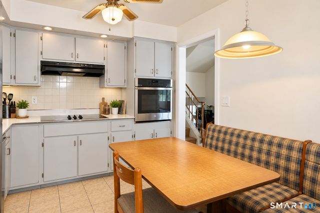 129 Mueller Drive, Hamden, CT 06514
