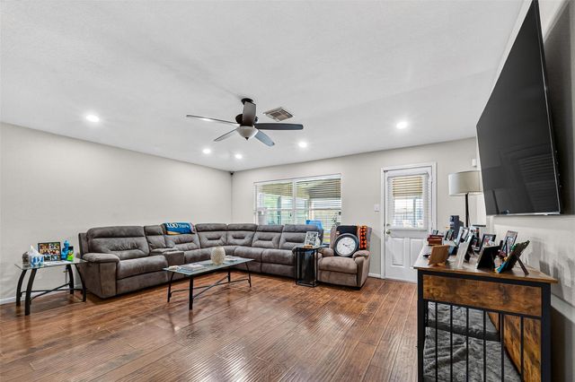 9303 Cold River Court, Humble, TX 77396