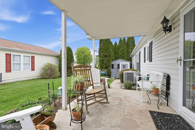 246 THRUSH CIR, New Hope, PA 18938