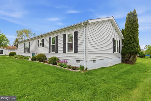246 THRUSH CIR, New Hope, PA 18938