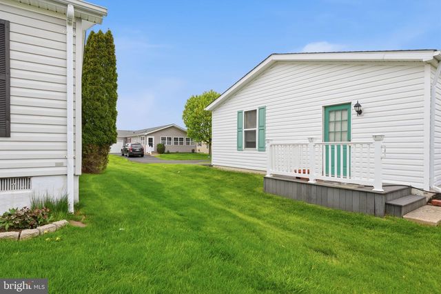 246 THRUSH CIR, New Hope, PA 18938