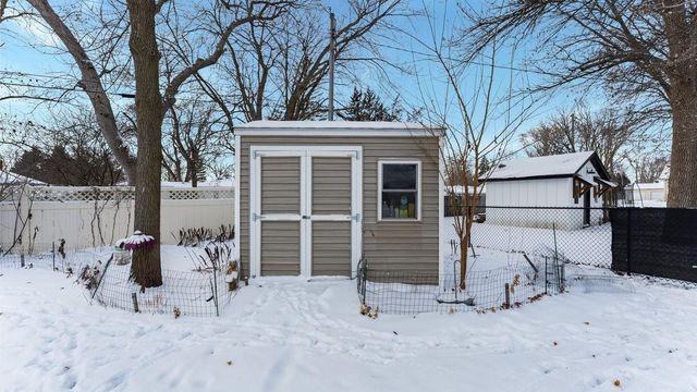 730 Lee Avenue SE, Cokato, MN 55321
