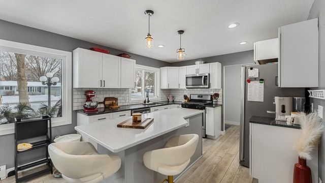 730 Lee Avenue SE, Cokato, MN 55321