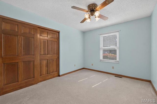 918 Blake Court, St Peters, MO 63376