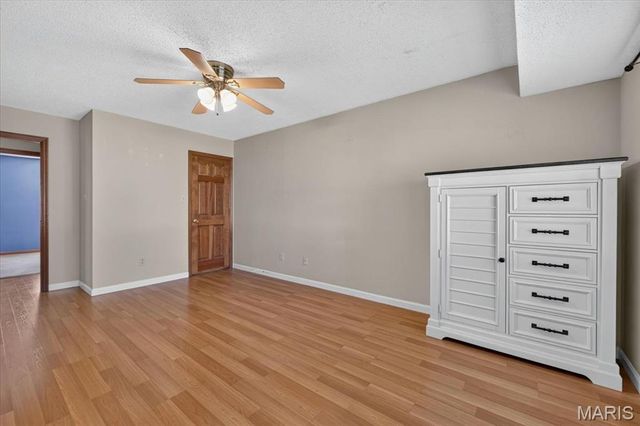 918 Blake Court, St Peters, MO 63376