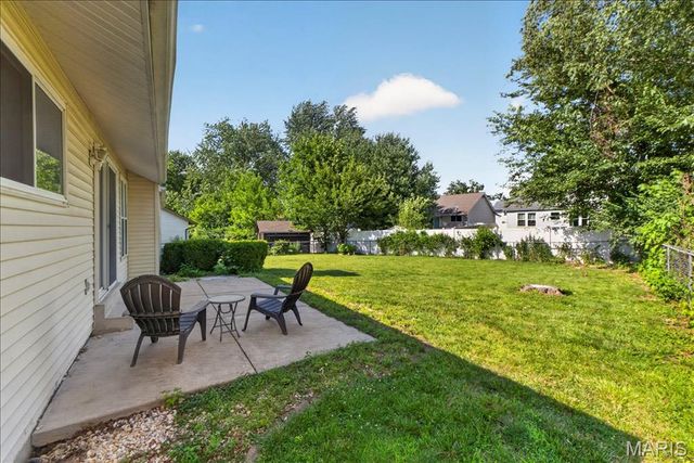918 Blake Court, St Peters, MO 63376