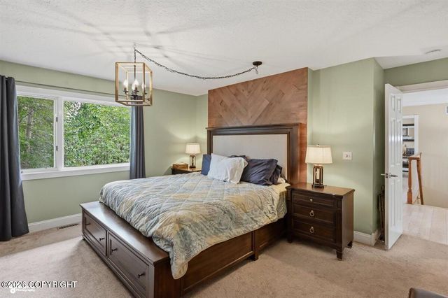 8880 E Lexington Street, Palmer, AK 99645
