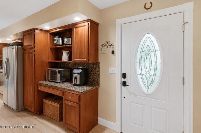 8880 E Lexington Street, Palmer, AK 99645
