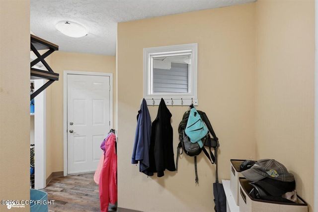 8880 E Lexington Street, Palmer, AK 99645