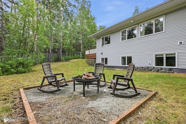 8880 E Lexington Street, Palmer, AK 99645