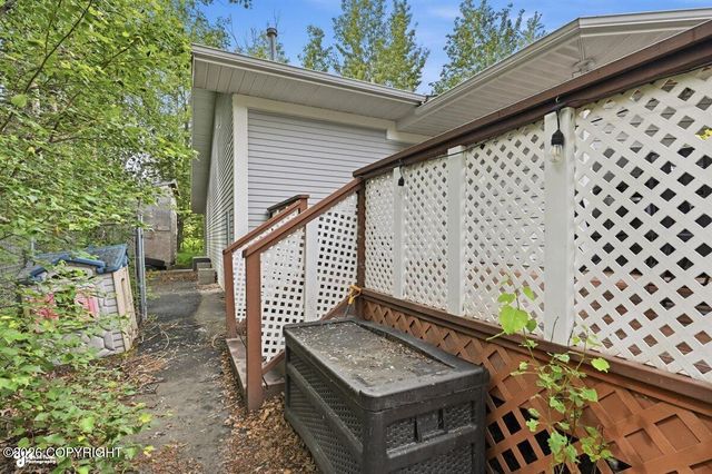 8880 E Lexington Street, Palmer, AK 99645