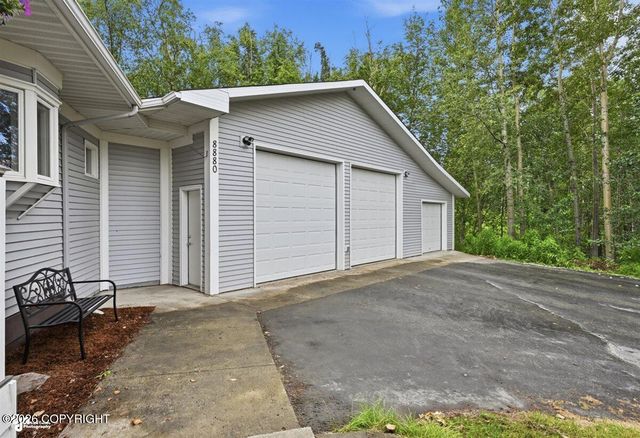 8880 E Lexington Street, Palmer, AK 99645