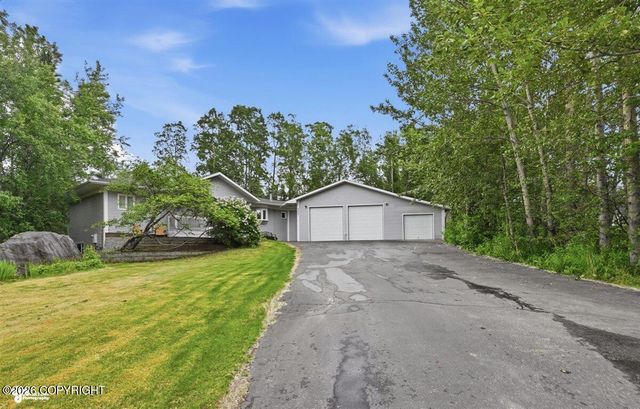 8880 E Lexington Street, Palmer, AK 99645