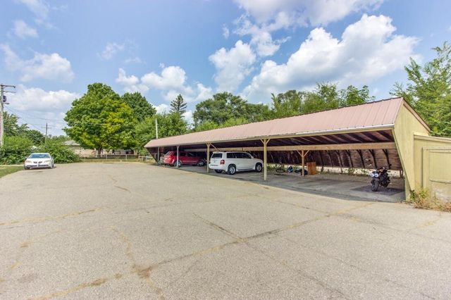 168 Valley Vista Drive Se, Lowell City, MI 49331