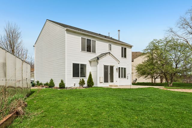 257 Indian Ridge Lane SE, Lake Villa, IL 60046