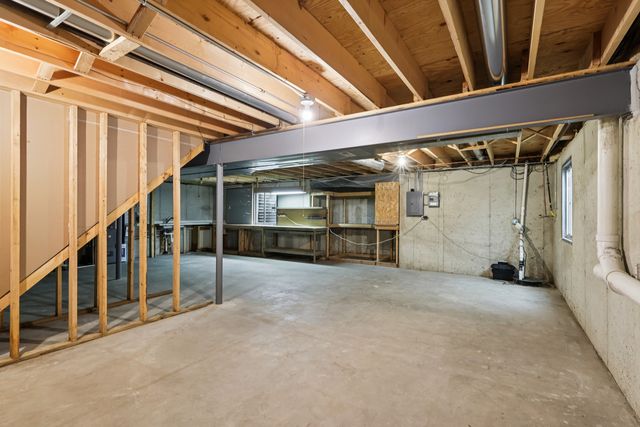 257 Indian Ridge Lane SE, Lake Villa, IL 60046