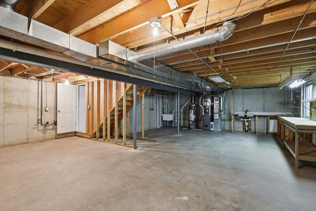 257 Indian Ridge Lane SE, Lake Villa, IL 60046