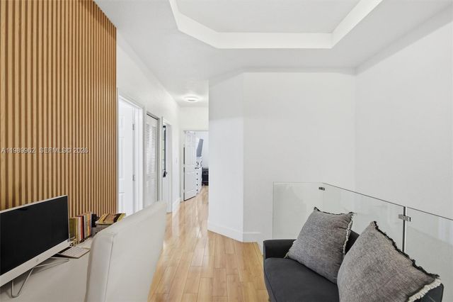 10319 NW 30th Ter, Doral, FL 33172