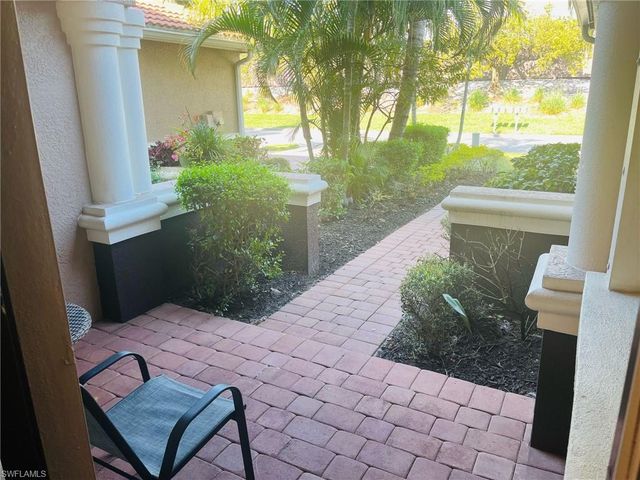 9620 Roundstone CIR, Fort Myers, FL 33967