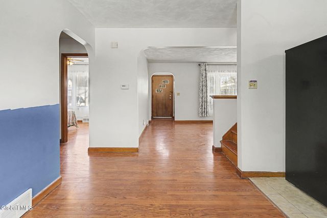 36 Marion Boulevard, Glenville, NY 12302