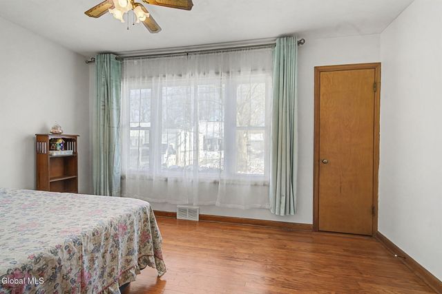 36 Marion Boulevard, Glenville, NY 12302