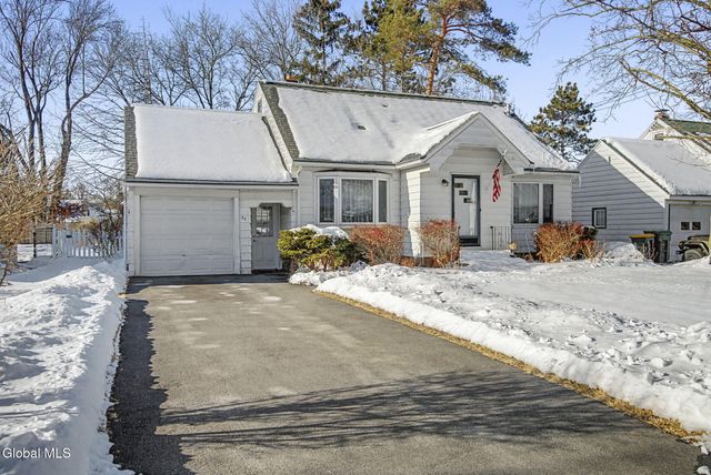 36 Marion Boulevard, Glenville, NY 12302