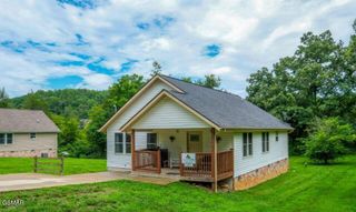 2242 Green Acres Circle, Sevierville, TN 37862