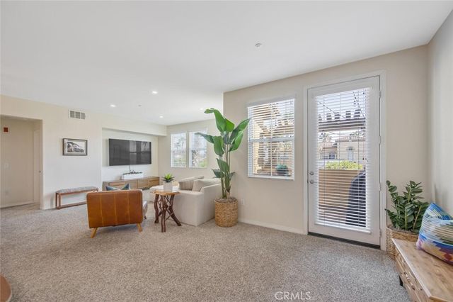 243 Riverdale Court 431, Camarillo, CA 93012