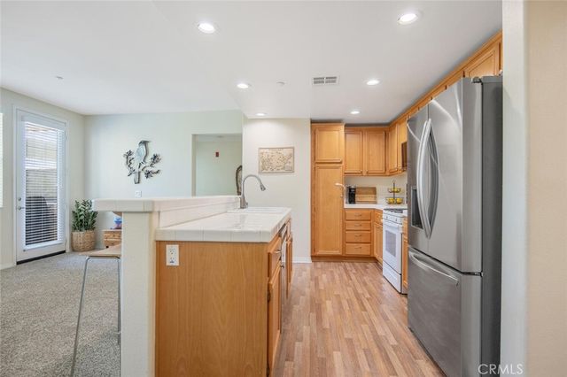 243 Riverdale Court 431, Camarillo, CA 93012