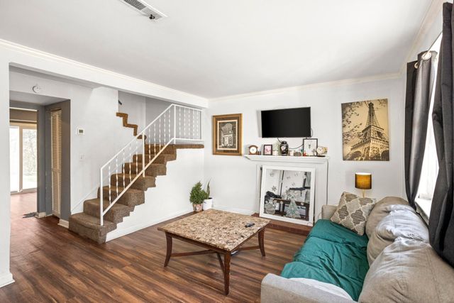 208 Leeshan Ct, Antioch, TN 37013