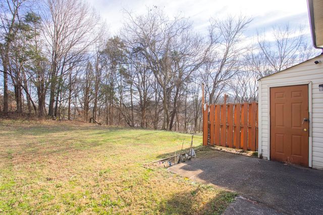 208 Leeshan Ct, Antioch, TN 37013