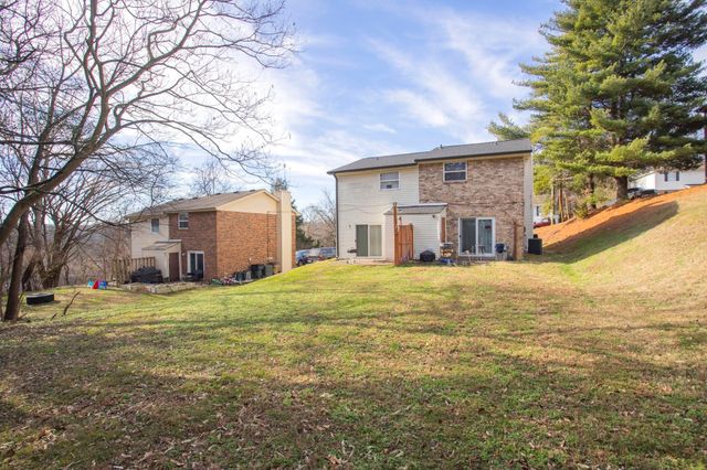 208 Leeshan Ct, Antioch, TN 37013