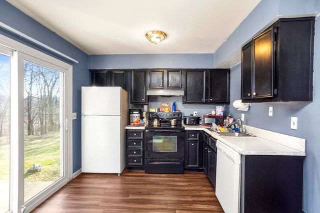 208 Leeshan Ct, Antioch, TN 37013