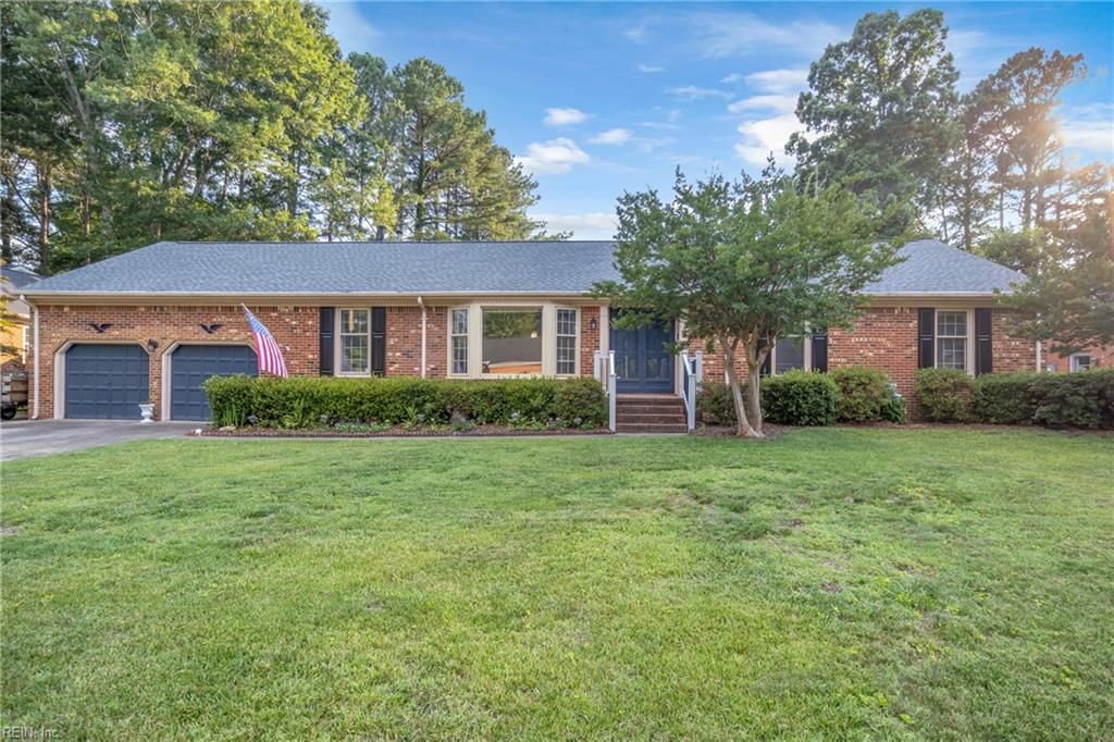 3208 Meadowbrook LN, Chesapeake, VA 23321
