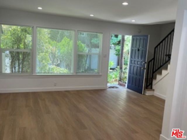 1725 Malcolm Avenue, Los Angeles, CA 90024