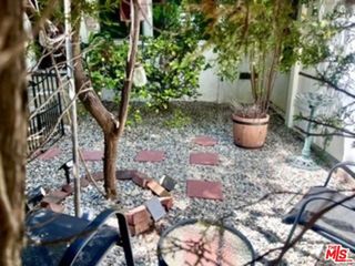 1725 Malcolm Avenue, Los Angeles, CA 90024