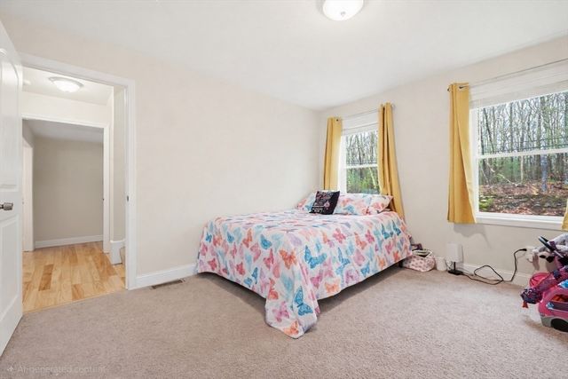 16 I Capen Road, Spencer, MA 01562