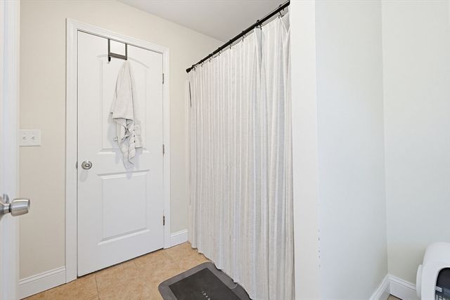 16 I Capen Road, Spencer, MA 01562